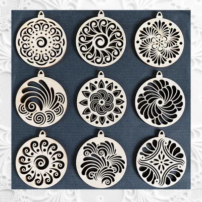 Christmas garlands and baubles - Christmas baubles - Wood ornament collection - 9 pieces - LA COUR DU JUCH