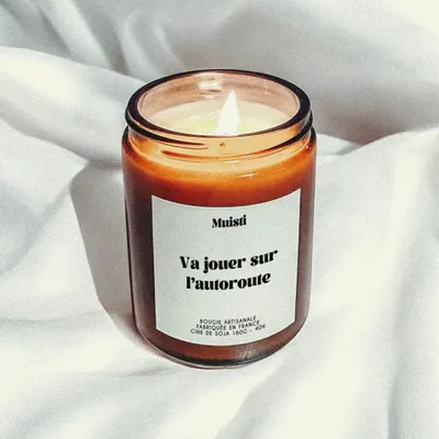 Cadeaux - Bougie Parfumée - Va jouer sur l'autoroute - Musc blanc – 160g - MUISTI