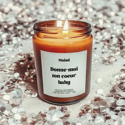 Cadeaux - Bougie Parfumée - Donne-moi ton cœur baby - Musc blanc – 160g - MUISTI