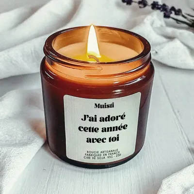Cadeaux - Bougie Parfumée - J'ai adoré cette année avec toi - Musc blanc – 95g - MUISTI