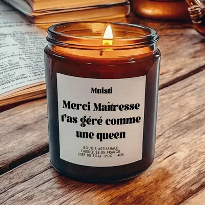 Cadeaux - Bougie Parfumée - Merci Maîtresse, t'as géré comme une queen - Musc blanc – 160g - MUISTI