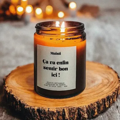 Cadeaux - Bougie Parfumée - Ca va enfin sentir bon ici ! - Musc blanc – 160g - MUISTI