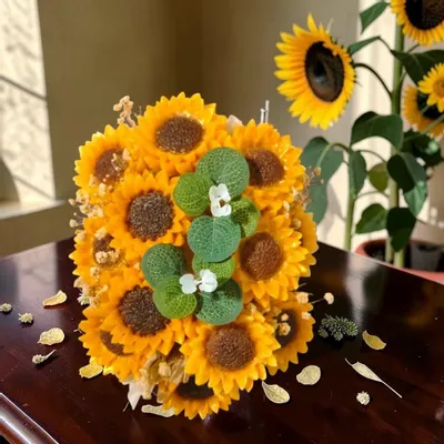 Décorations florales - Bouquet de bougies parfumées au tournesol - WIRAWIRI