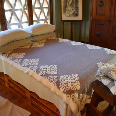 Fabrics - Fleur de Lis quilt - SOFIA TOSCANO