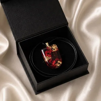 Jewelry - Resin & Gold-Tone Leaf Pendant – Shield, 37x26x6 mm – Golden Aura - GLASS4CANDLES