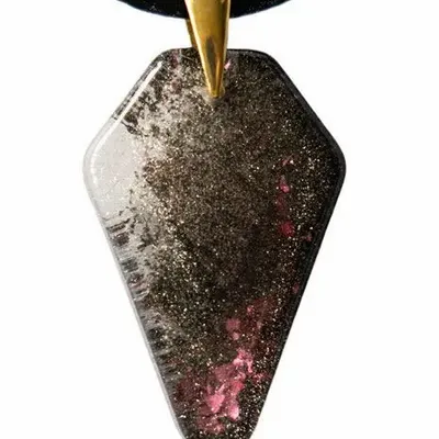 Jewelry - Bog Oak & Resin Pendant – Shield, 39x24x6 mm – Timeless Shadows - GLASS4CANDLES