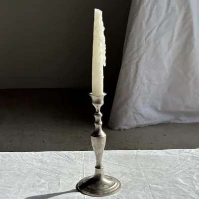 Candlesticks and candle holders - Antique silver plated candle holder with baluster shaft H21 D9.5 - OFFICE OBJETS