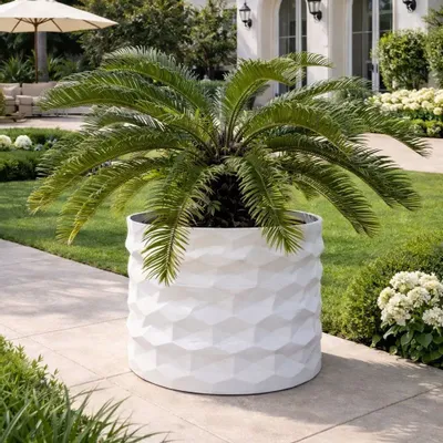 Floral decoration - PRISME — Bespoke Sculptural Indoor Planter - MELTED