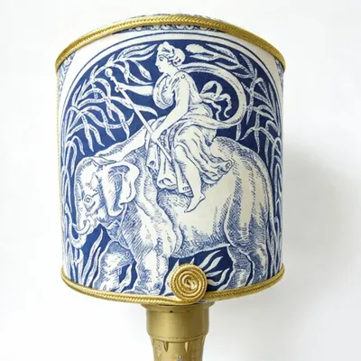 Hanging lights - Toile de Jouy lampshade - CHATEAU TALES