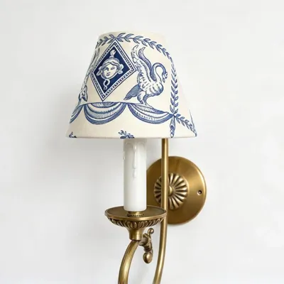 Hanging lights - Toile de Jouy flame-clip lampshade - CHATEAU TALES