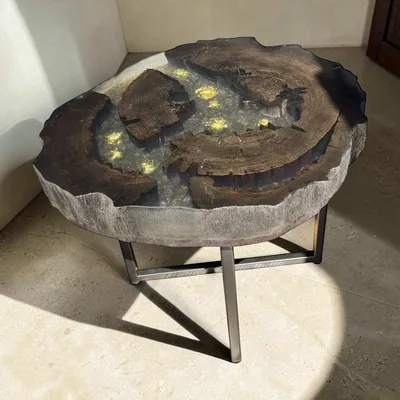 Tables basses - Table basse en chêne noir ancien – 45x58x50 cm – Aurum Orbs - GLASS4CANDLES