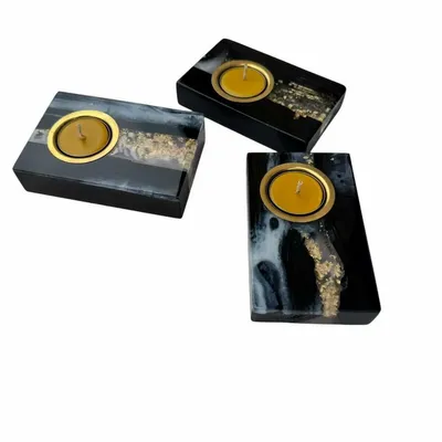 Bougeoirs et photophores  - Bougeoir en chêne noir et métal doré, 30x120x80 mm – modèle 1D0248 - GLASS4CANDLES
