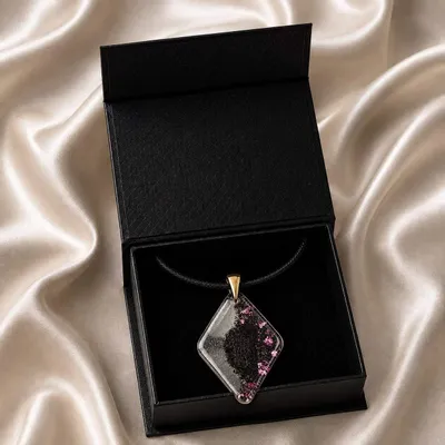 Jewelry - Bog Oak & Resin Pendant – Diamond, 37x26x6 mm – Timeless Shadows - GLASS4CANDLES