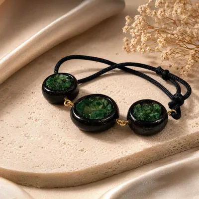 Bracelets - Bog Oak & Baltic Amber Bracelet – Round, 200x200x8 mm – green settings - GLASS4CANDLES
