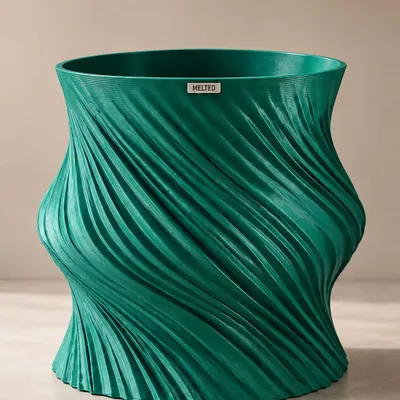 Flower pots - VORTA — Customisable Sculptural Planter - MELTED