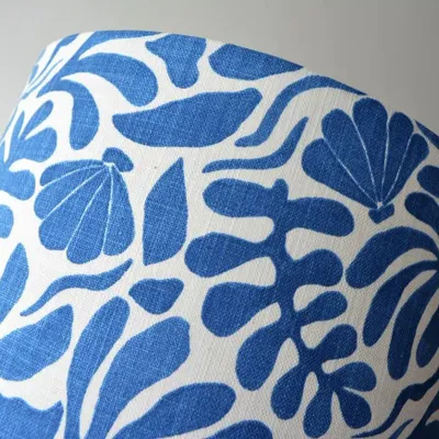 Table lamps - Blue flower patterned lampshade - CHATEAU TALES