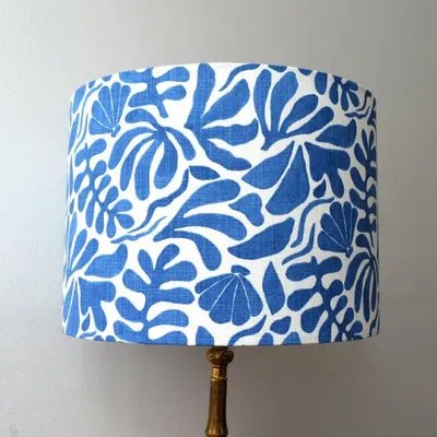 Table lamps - Blue flower patterned lampshade - CHATEAU TALES