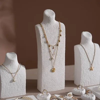 Jewelry - Ultra White Gypsum Jewelry Display Set - WHISPERING WOODS