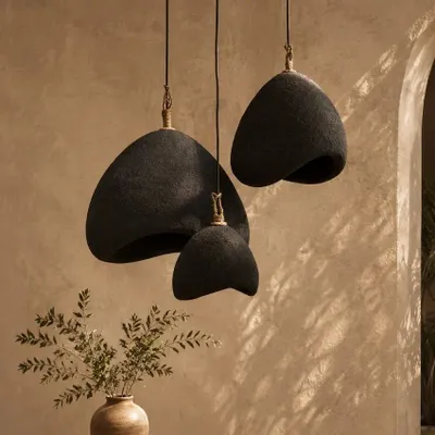 Hanging lights - 25 cm Textured Resin Suna Black Suspension - DESIGN TRIP