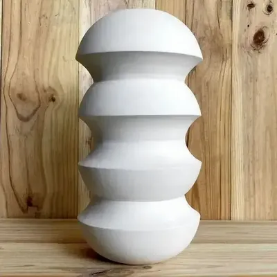 Objets design - Vase sculptural et géométrique en porcelaine blanche - Palindrome B6S - CALLIGRAMME