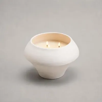 Decorative objects - A candle in its iconic Calligramme porcelain holder - Mini P.2 Bg - CALLIGRAMME