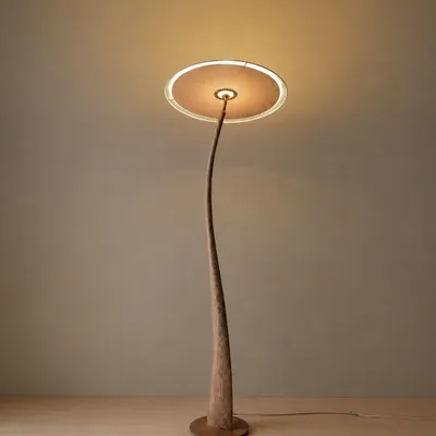 Lampadaires - Madame Swo — Lampadaire grand format - OMALIGHT