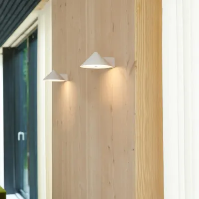 Wall lamps - Grasp Wall - FRANDSEN & PRIVATE LABEL