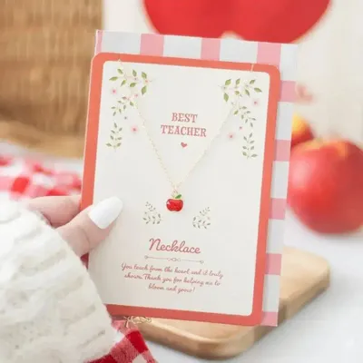 Jewelry - Best Teacher Apple Necklace on Greeting Card - SOMETHING DIFFERENT WHOLESALE EUROPE BV