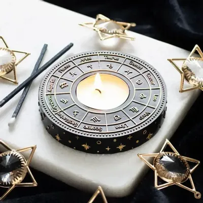 Bougeoirs et photophores  - Porte-bougie chauffe-plat en forme de roue astrologique - SOMETHING DIFFERENT WHOLESALE EUROPE BV