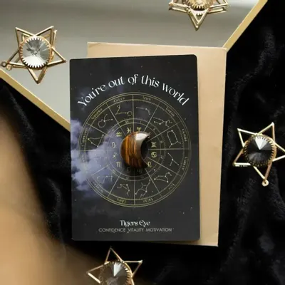 Decorative objects - Out Of This World Tiger's Eye Crystal Moon Greeting Card - SOMETHING DIFFERENT WHOLESALE EUROPE BV