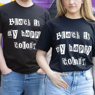 Homewear - T-shirt unisexe « Le noir est ma couleur préférée », taille S - SOMETHING DIFFERENT WHOLESALE EUROPE BV
