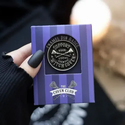 Jewelry - The Coven Club Enamel Pin Badge - SOMETHING DIFFERENT WHOLESALE EUROPE BV