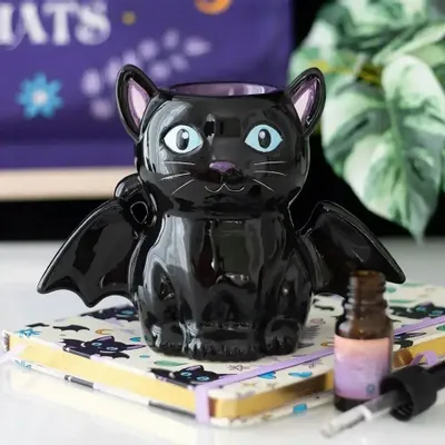Scents - Cute and Creepy Bat Cat Oil Burner and Wax Warmer - SOMETHING DIFFERENT WHOLESALE EUROPE BV