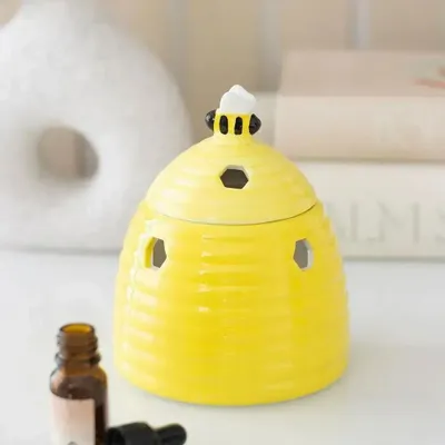 Scents - Yellow Beehive Oil Burner - SOMETHING DIFFERENT WHOLESALE EUROPE BV