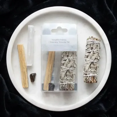 Scents - Negative Energy Smudge Kit with Hematite - SOMETHING DIFFERENT WHOLESALE EUROPE BV