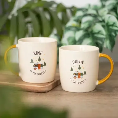 Tasses et mugs - Ensemble de tasses pour couples « Roi et Reine du camping » - SOMETHING DIFFERENT WHOLESALE EUROPE BV