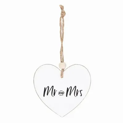 Panels - Mr and Mrs Hanging Heart Sentiment Sign - SOMETHING DIFFERENT WHOLESALE EUROPE BV