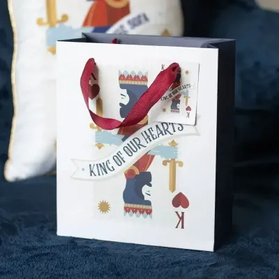 Bags and backpacks - 23cm Medium King of Our Hearts Playing Card Gift Bag - SOMETHING DIFFERENT WHOLESALE EUROPE BV