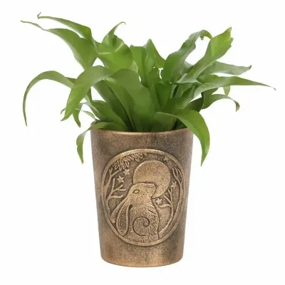 Flower pots - Moon Gazing Hare Bronze Terracotta Plant Pot by Lisa Parker - SOMETHING DIFFERENT WHOLESALE EUROPE BV