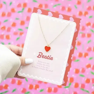 Bijoux - Carte de vœux Collier cœur émaillé pour meilleure amie - SOMETHING DIFFERENT WHOLESALE EUROPE BV