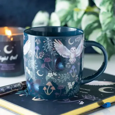 Tasses et mugs - Mug en céramique imprimé « Vol de nuit » - SOMETHING DIFFERENT WHOLESALE EUROPE BV