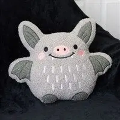 Decorative objects - Cute Bat Boucle Cushion - SOMETHING DIFFERENT WHOLESALE EUROPE BV
