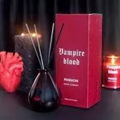 Objets de décoration - Diffuseur de parfum à bâtonnets Vampire Blood – cerise noire - SOMETHING DIFFERENT WHOLESALE EUROPE BV