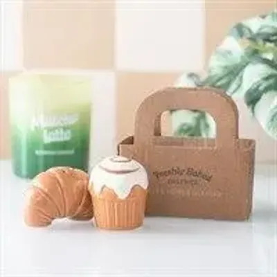 Decorative objects - Pastry Shaped Salt and Pepper Shakers - SOMETHING DIFFERENT WHOLESALE EUROPE BV