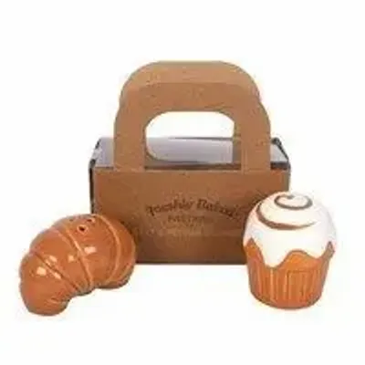 Decorative objects - Pastry Shaped Salt and Pepper Shakers - SOMETHING DIFFERENT WHOLESALE EUROPE BV