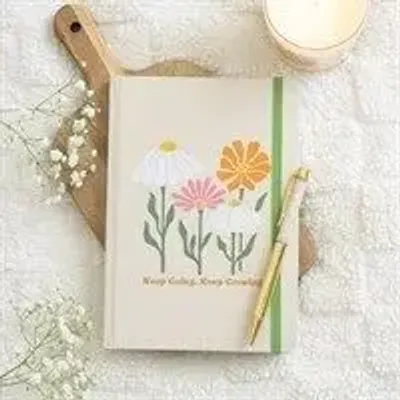 Objets de décoration - Carnet A5 « Keep Going, Keep Growing » avec stylo orné de quartz rose - SOMETHING DIFFERENT WHOLESALE EUROPE BV