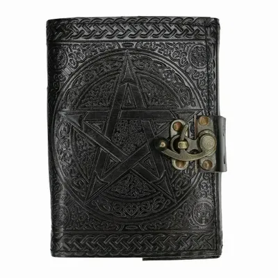 Papeterie bureau - Journal en cuir Pentagram - SOMETHING DIFFERENT WHOLESALE EUROPE BV