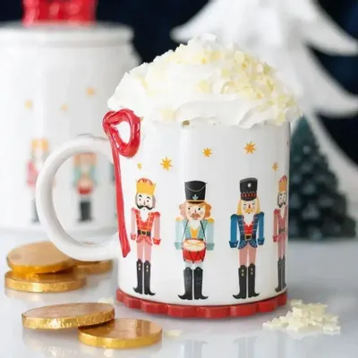 Tasses et mugs - Mug à motif Casse-Noisette avec nœud - SOMETHING DIFFERENT WHOLESALE EUROPE BV