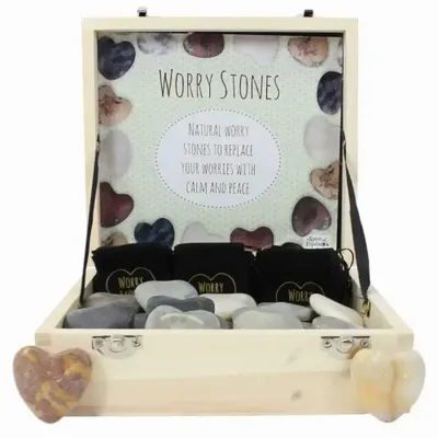 Ornements - Boîte de 36 pierres anti-stress en forme de cœur - SOMETHING DIFFERENT WHOLESALE EUROPE BV