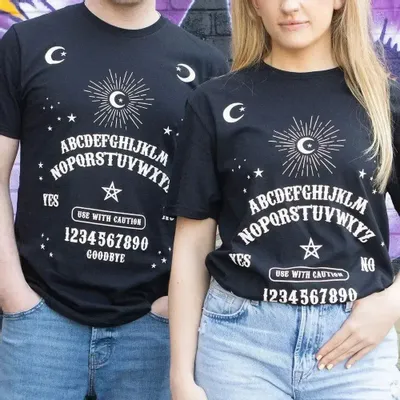 Homewear - T-shirt unisexe Black Talking Board, taille M - SOMETHING DIFFERENT WHOLESALE EUROPE BV